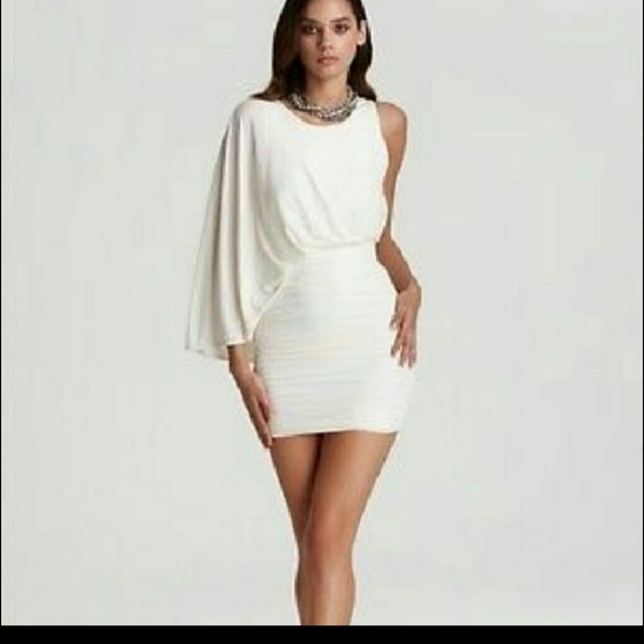 BCBG Venus Coctail Dress. Off white. - Picture 6 of 6